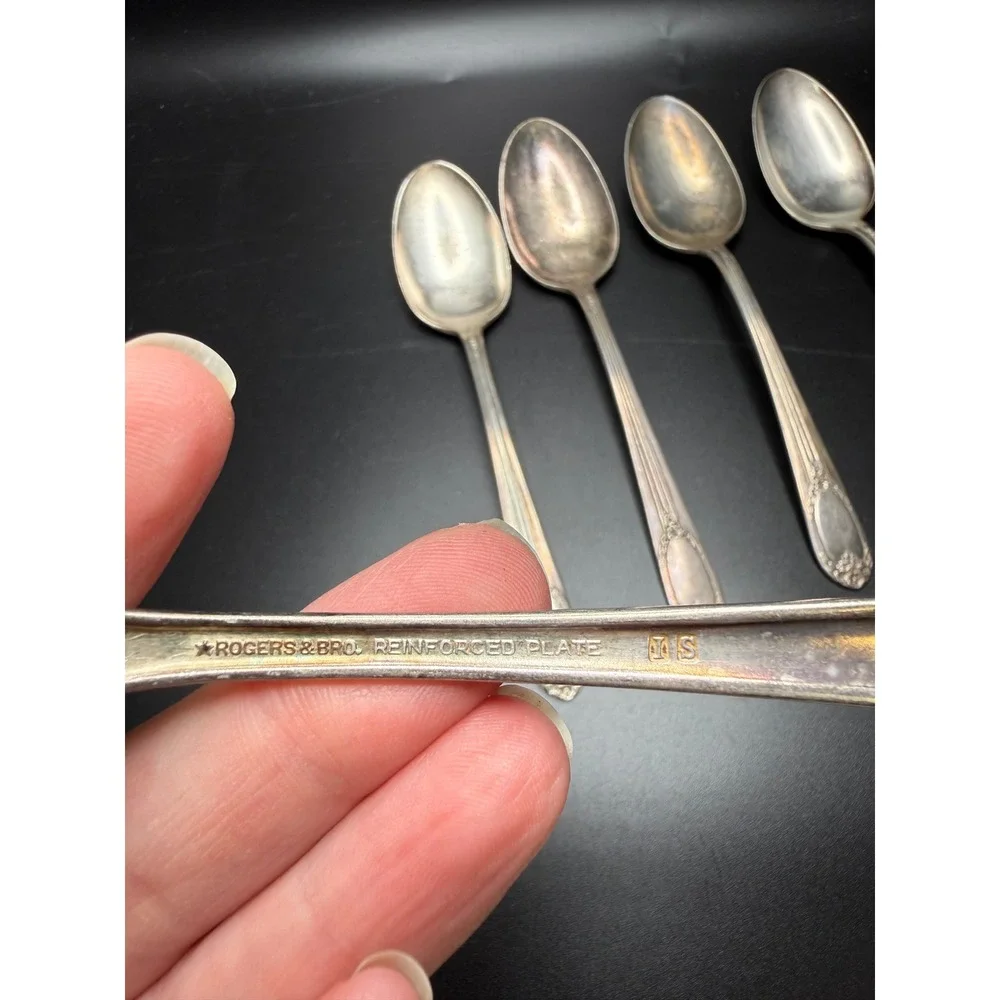Vtg Rogers‎ & Bro. Silverware Set Spoons Forks Elegant Floral Design